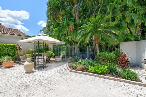7464 Bondsberry Court Boca Raton FL 33434
