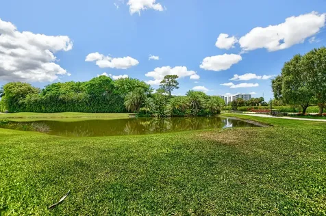 7464 Bondsberry Court Boca Raton FL 33434