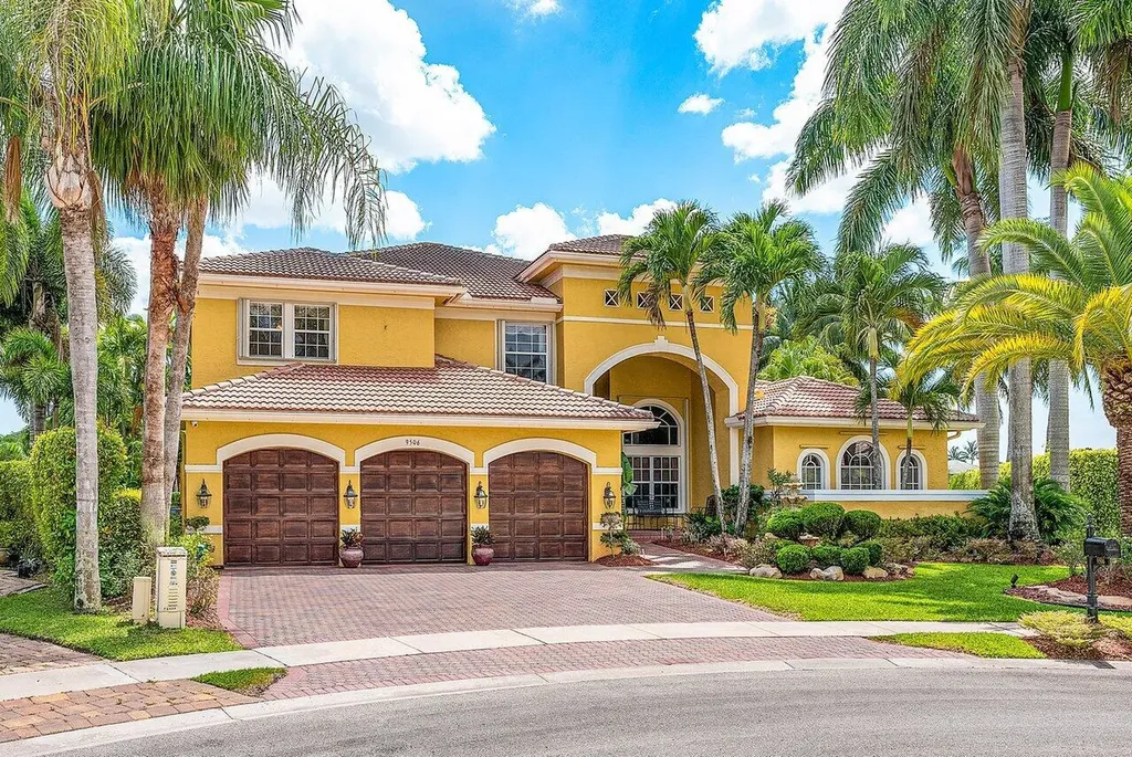 9506 New Waterford Cove Delray Beach FL 33446