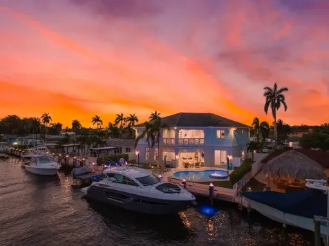 2810 NE 9th Court Pompano Beach FL 33062