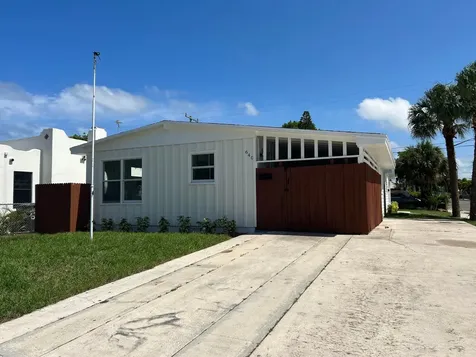 640 54th Street West Palm Beach FL 33407