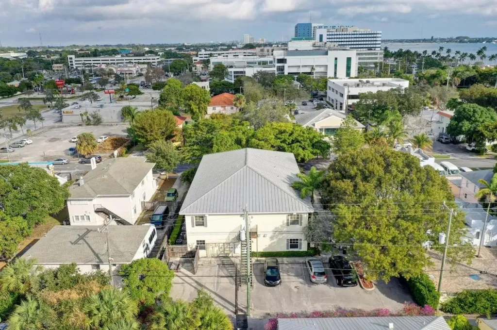 314 10th Street West Palm Beach FL 33401