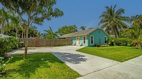 9426 SE Venus Street Hobe Sound FL 33455