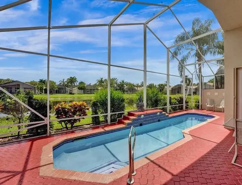 7568 Lake Harbor Terrace Lake Worth FL 33467