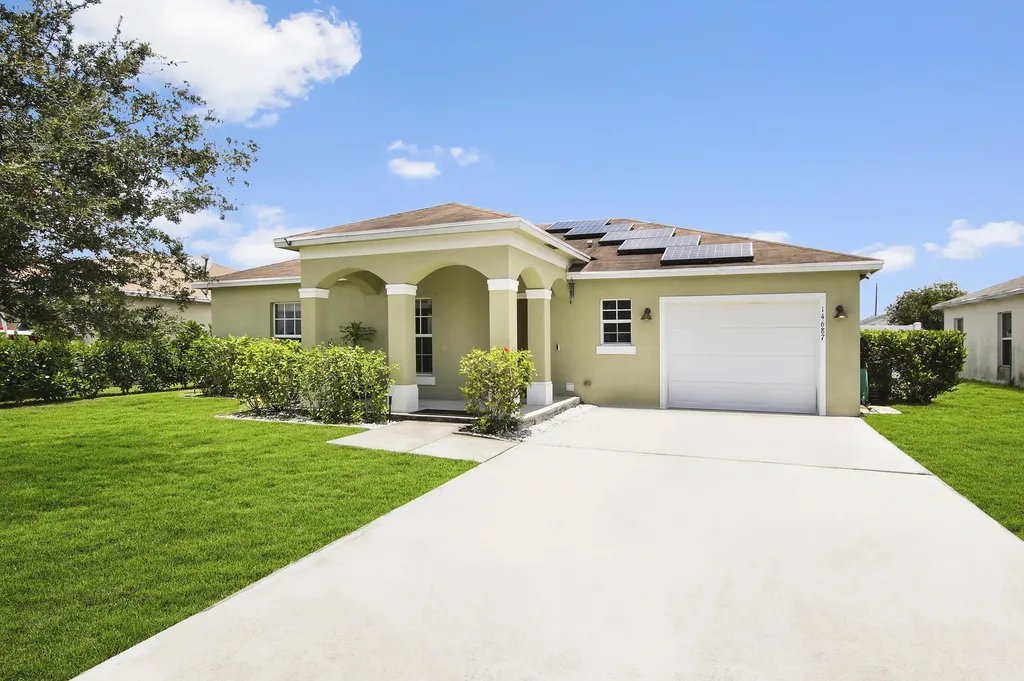 14687 SW Sandy Oaks Loop Indiantown FL 34956