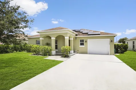 14687 SW Sandy Oaks Loop Indiantown FL 34956