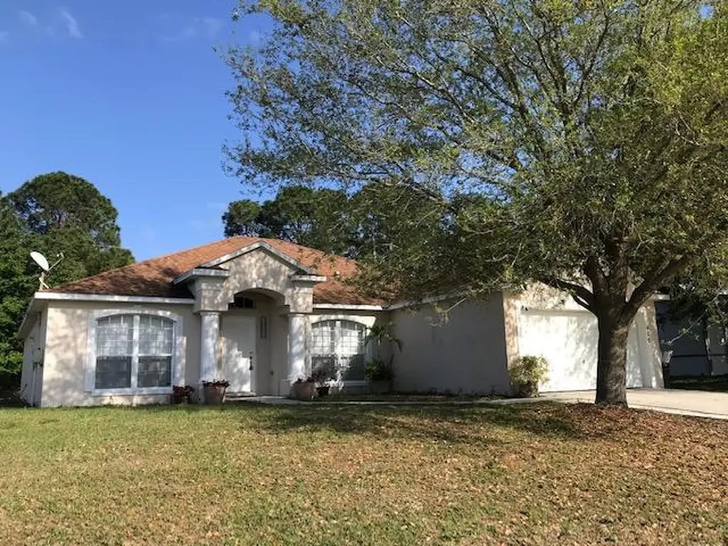 400 SW Ryder Road Port St Lucie FL 34953