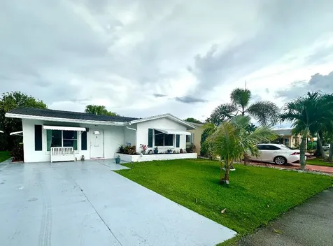 4711 NW 49th Place Tamarac FL 33319