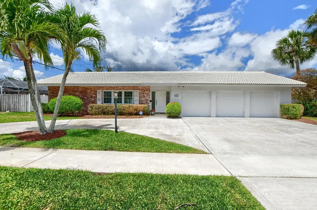 251 SW 9th Avenue Boca Raton FL 33486