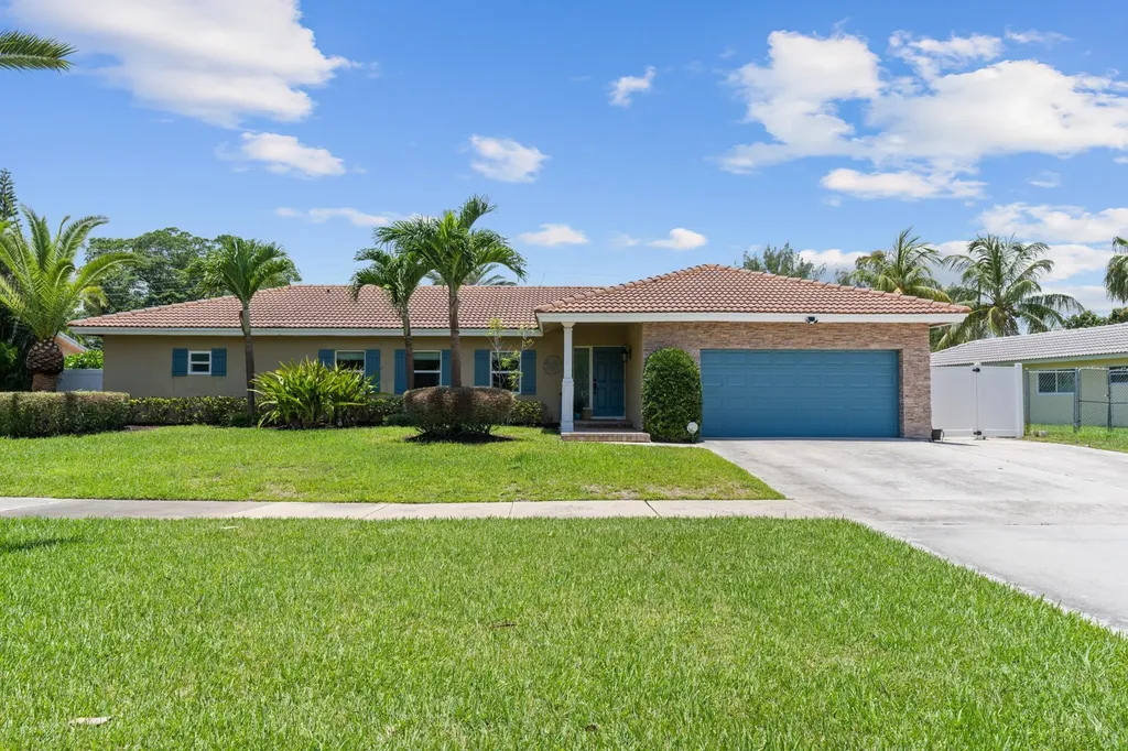 7751 E Country Club Boulevard Boca Raton FL 33487