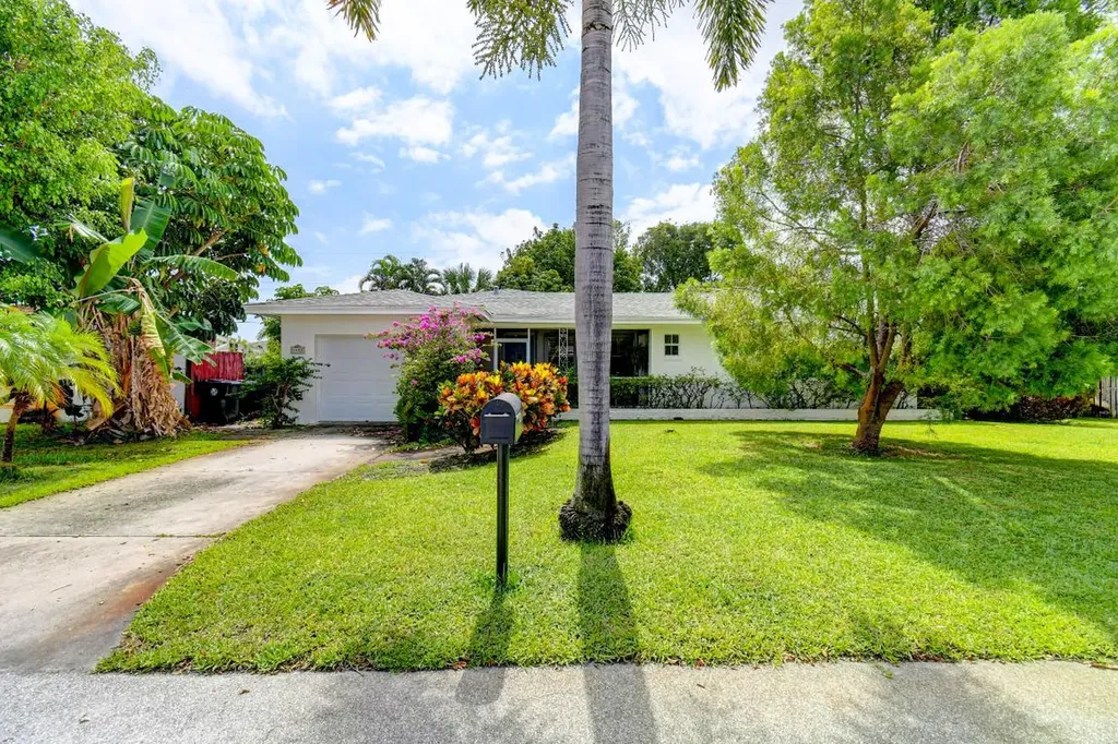 1402 N L Street Lake Worth Beach FL 33460