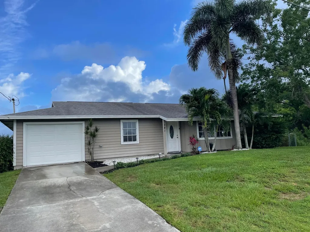 341 SW Feldman Avenue Port St Lucie FL 34953