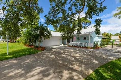 1641 SE Pleasantview Street Port St Lucie FL 34983