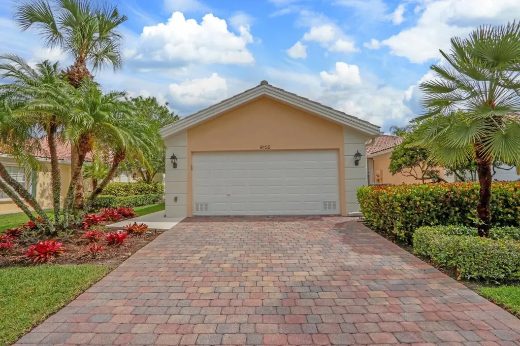 9152 SE Retreat Drive Hobe Sound FL 33455
