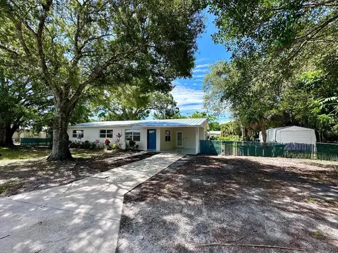 361 Johnston Street Fort Pierce FL 34982