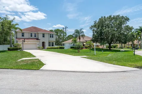 5812 NW Windy Pines Lane Port St Lucie FL 34986