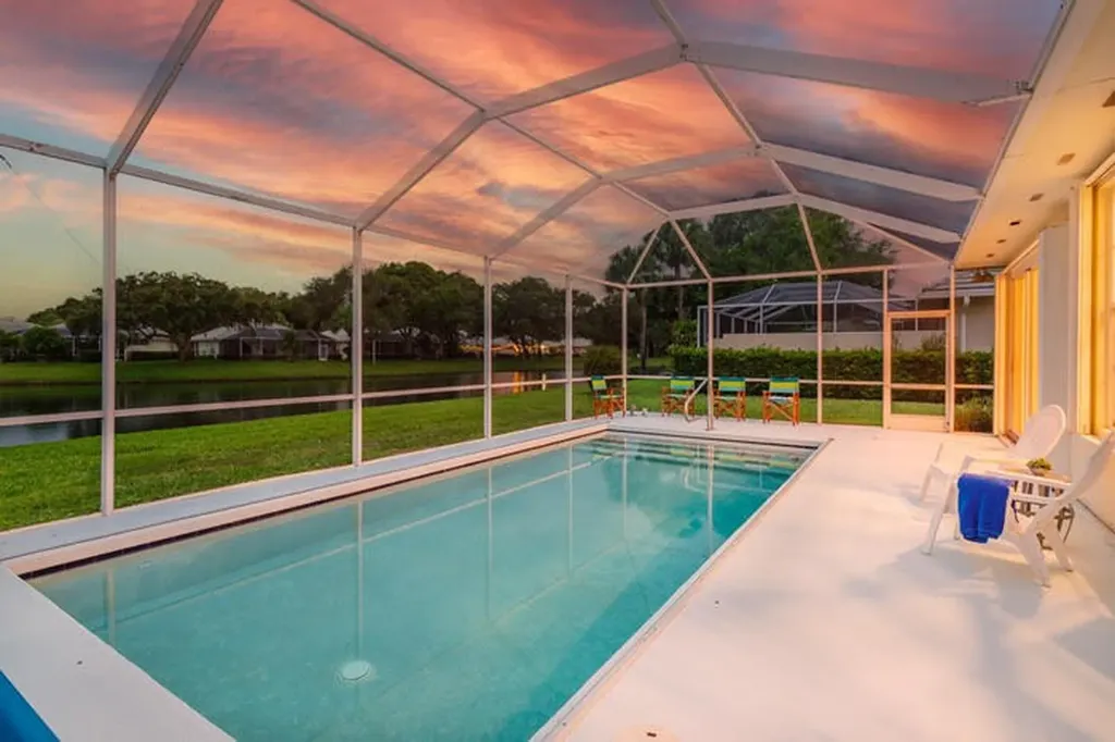 1050 Bedford Avenue Palm Beach Gardens FL 33403