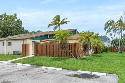 1004 Manor Drive Palm Springs FL 33461