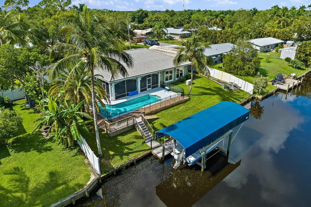 465 SW Saint Lucie Street Stuart FL 34997