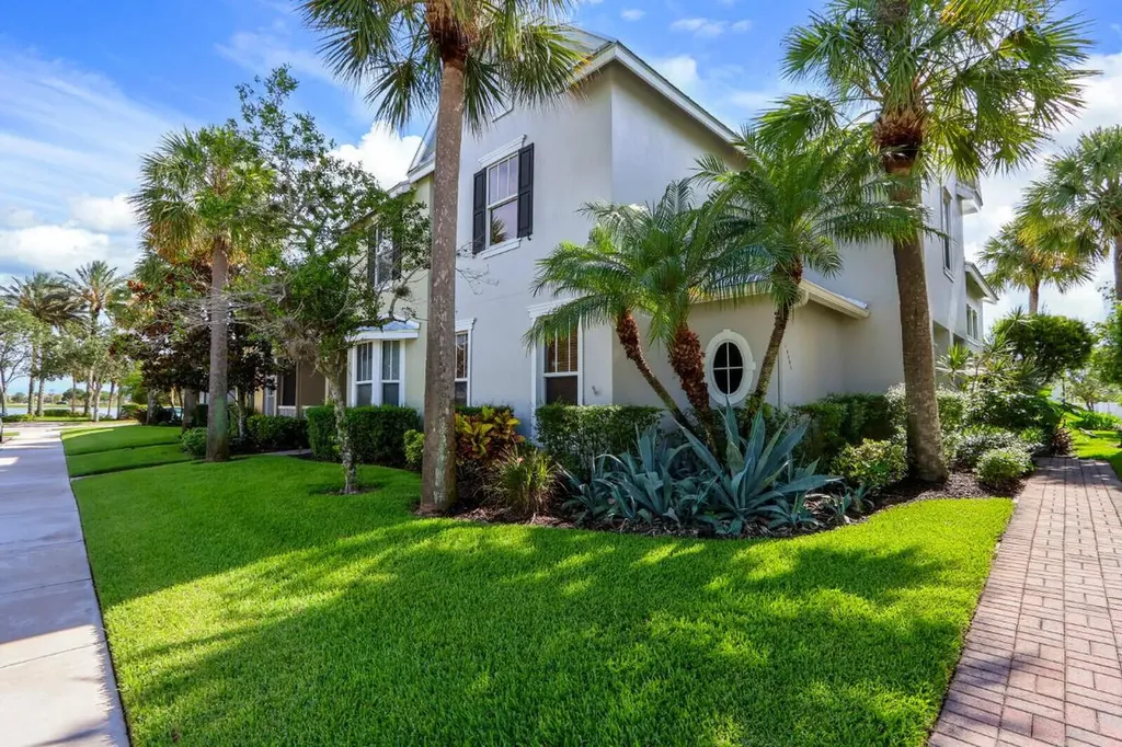 10783 SW West Park Avenue Port St Lucie FL 34987