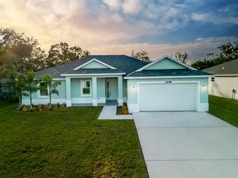 192 SW Majestic Terrace Port St Lucie FL 34984