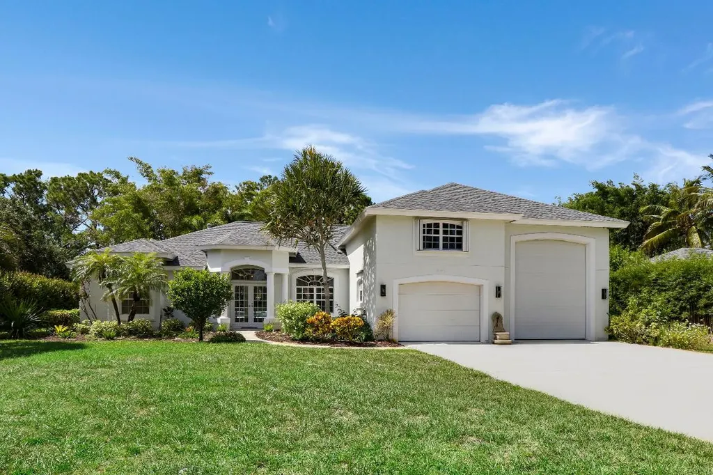 451 SE Pine Road Port St Lucie FL 34984