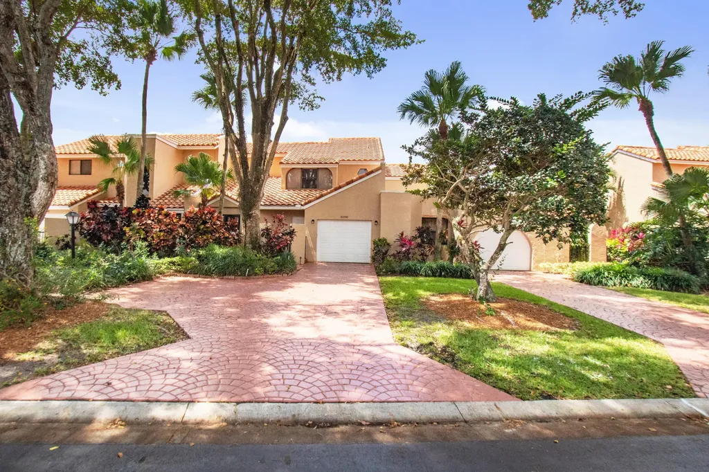 22590 Meridiana Drive Boca Raton FL 33433