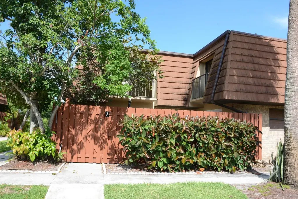 1302 Nebraska Avenue Fort Pierce FL 34950