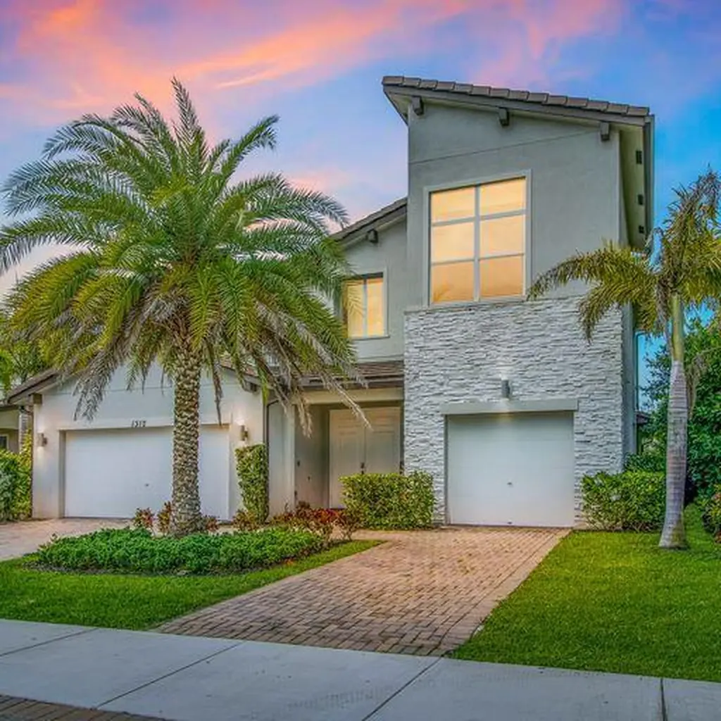 1312 Brinely Place Royal Palm Beach FL 33411