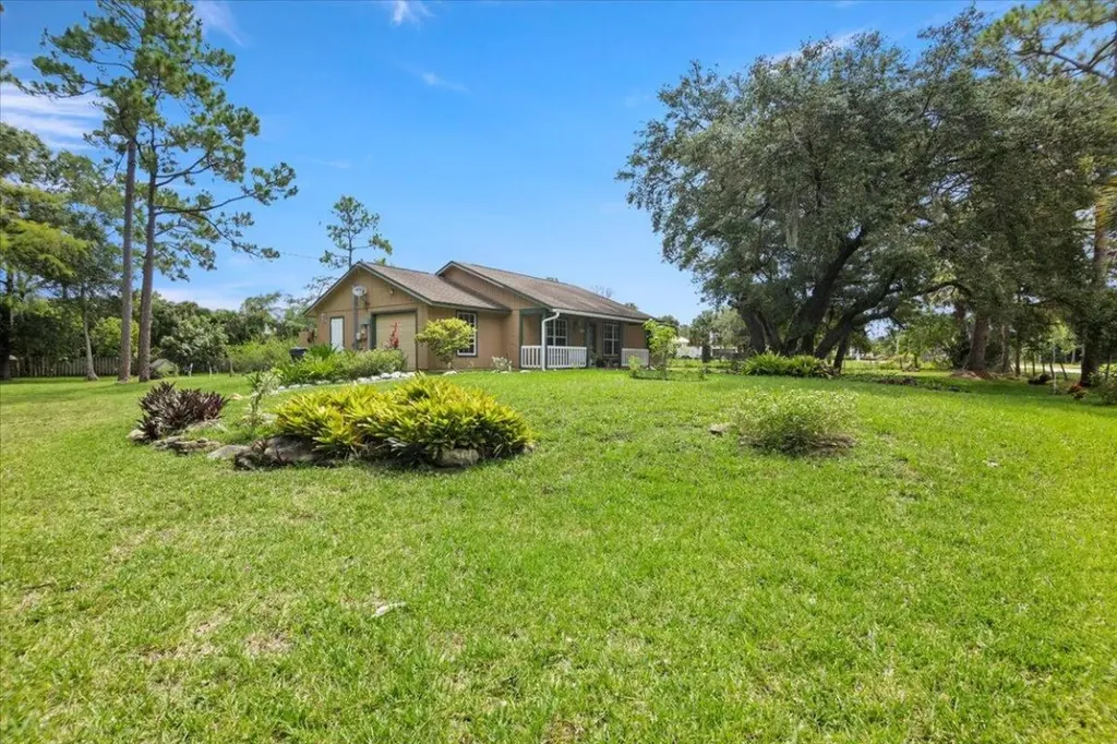 16721 Tangerine Boulevard Loxahatchee FL 33470