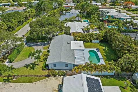 19296 Country Club Drive Jupiter FL 33469
