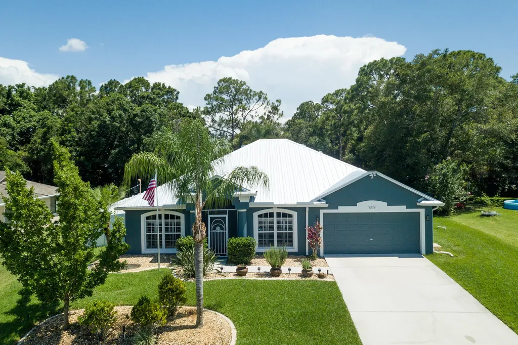 1874 SW Nantucket Avenue Port St Lucie FL 34953