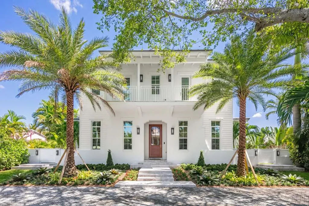 1125 Seaspray Avenue Delray Beach FL 33483