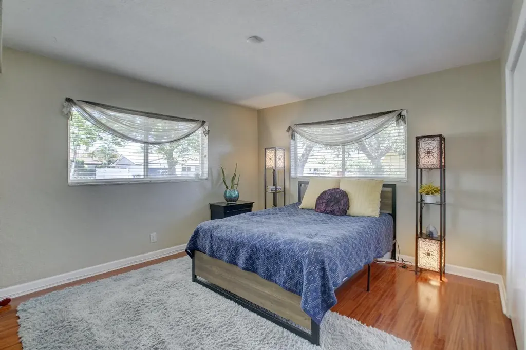 808 SE 13 Court Deerfield Beach FL 33441