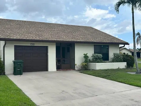 6079 Peachtree Lane Greenacres FL 33463