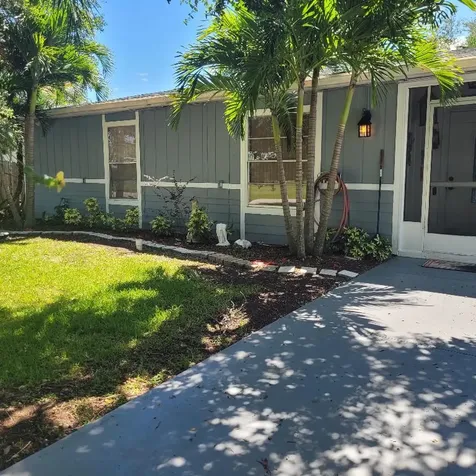325 NW Dearman Street Port St Lucie FL 34983
