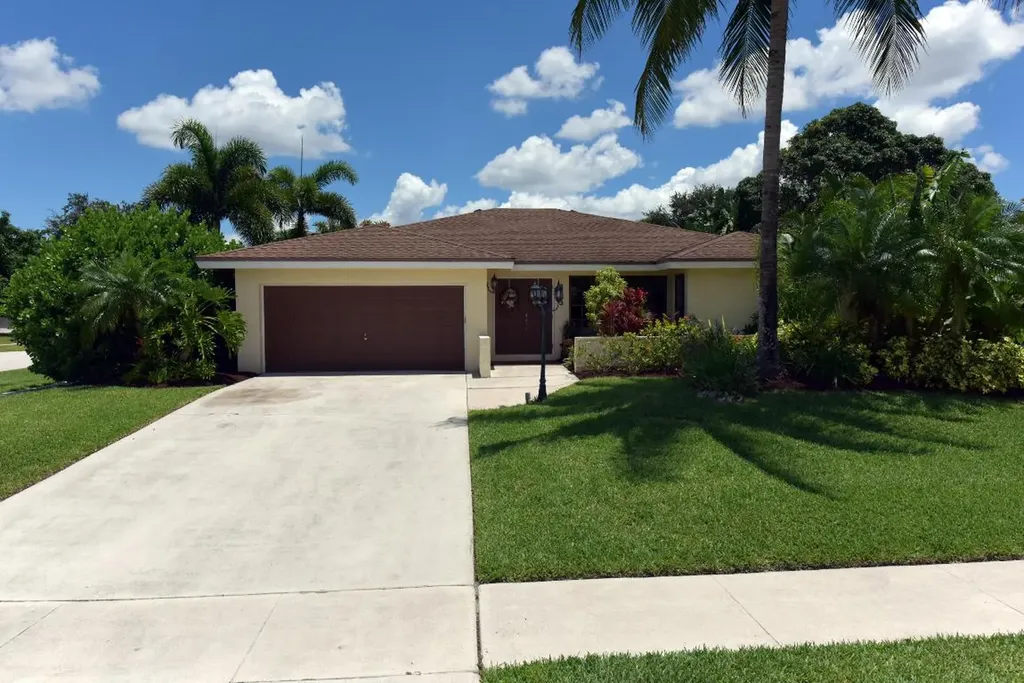 6503 Amberwoods Drive Boca Raton FL 33433