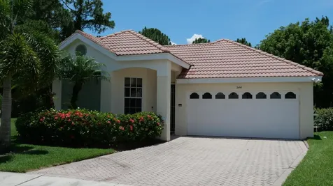 544 SW New Castle Cove Port St Lucie FL 34986