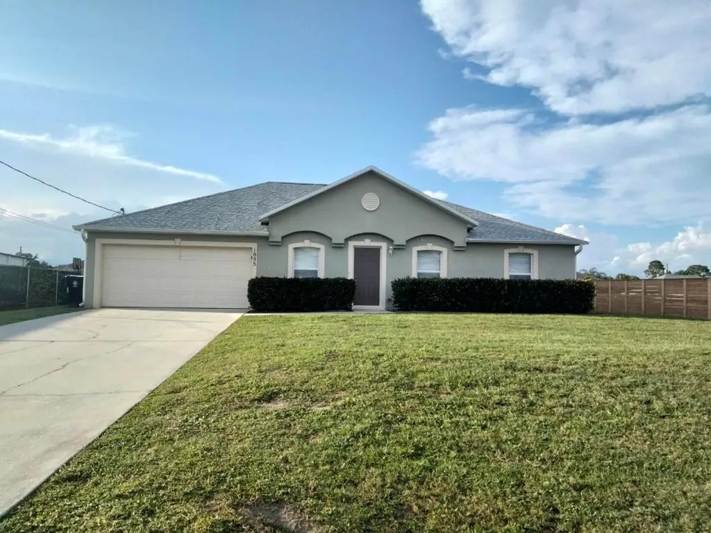 1055 SW Idol Avenue Port St Lucie FL 34953