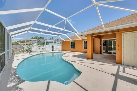 5075 NW Egret Avenue Port St Lucie FL 34983