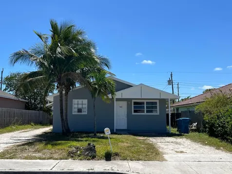 522 NW 11th Avenue Boynton Beach FL 33435
