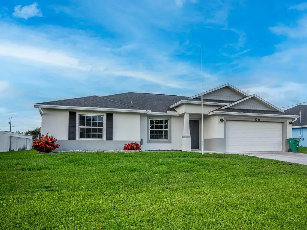 3741 SW Wycoff Street Port St Lucie FL 34953