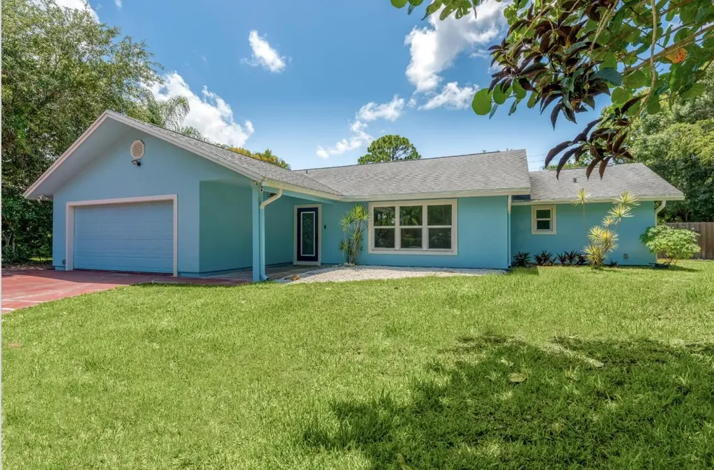 784 SW Wisper Bay Drive Palm City FL 34990