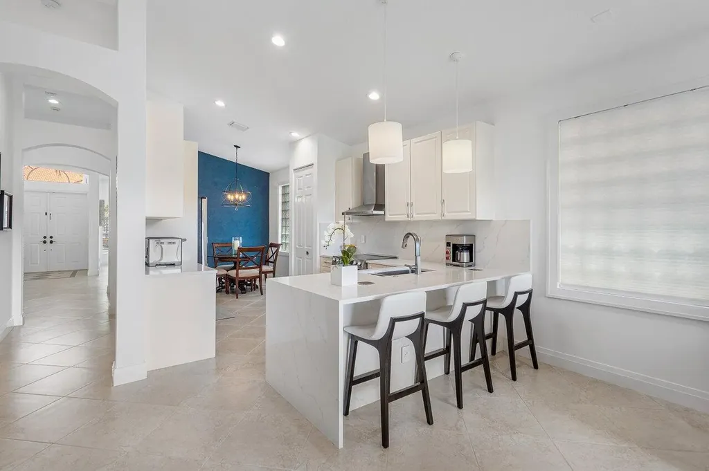 8140 Viale Matera Lake Worth FL 33467