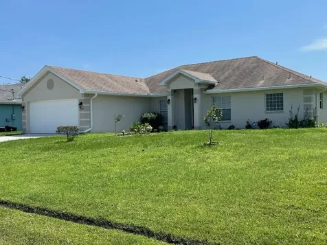 3817 SW Wycoff Street Port St Lucie FL 34953