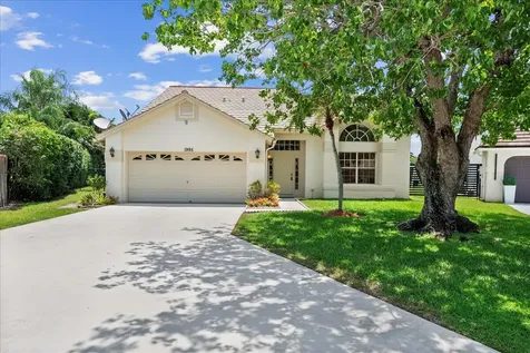 1995 Lake Breeze Court Wellington FL 33414