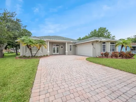 1588 SE Flintlock Road Port St Lucie FL 34952