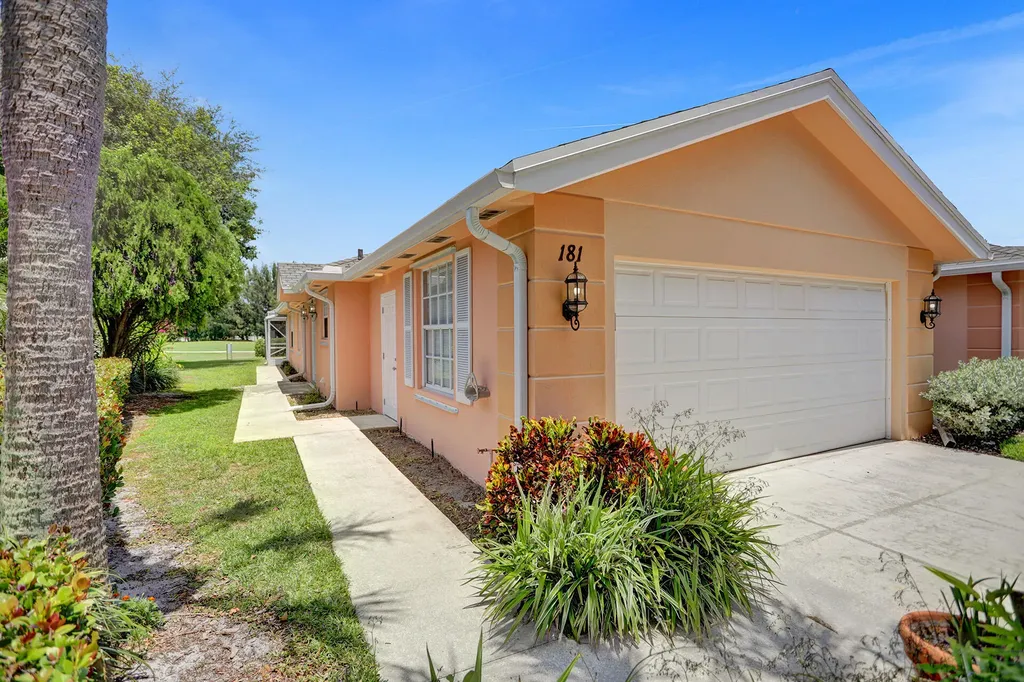 181 Brier Circle Jupiter FL 33458