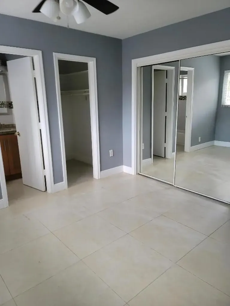 451 SE 1st Avenue Pompano Beach FL 33060