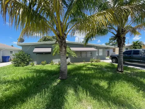 843 Hibiscus Drive Royal Palm Beach FL 33411